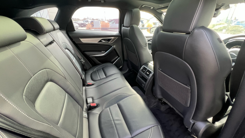 Jaguar F-Pace 2.0 D200 R-Dynamic S 5dr Auto AWD Diesel Estate